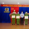'Ngáo đá' đâm hàng loạt người thân, khống chế mẹ và 2 con gái